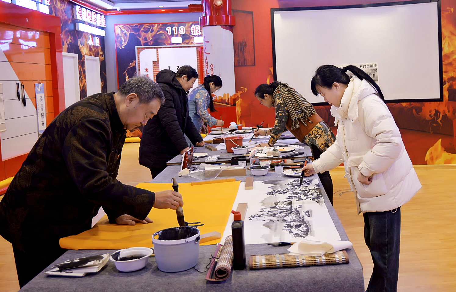 翰墨迎新春 艺韵启新程