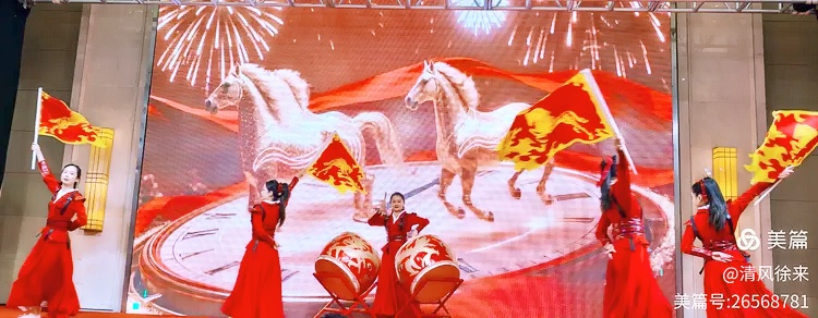 绽 放